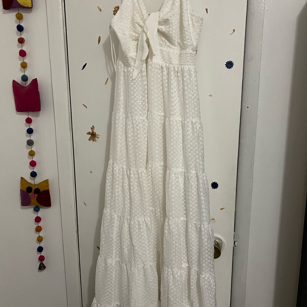 Alice + Olivia Textured White Dress